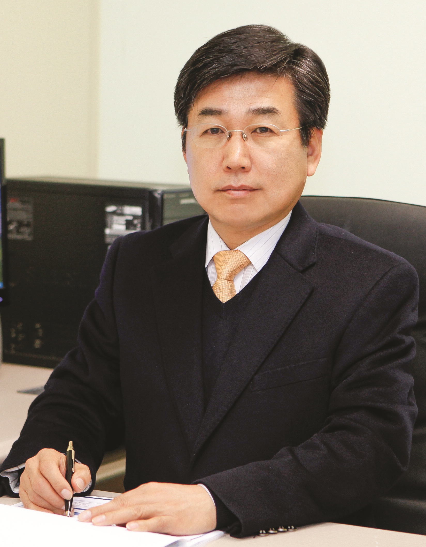 김영곤 사진